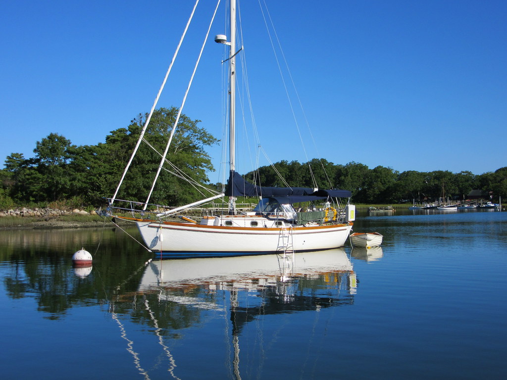 Another view of Hadley's Harbor on an early September morn… Flickr