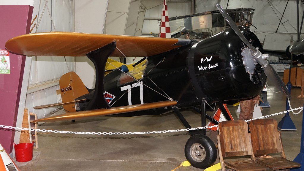 Laird LCRW300 at New England Air Museum C/n 192 built in … Flickr