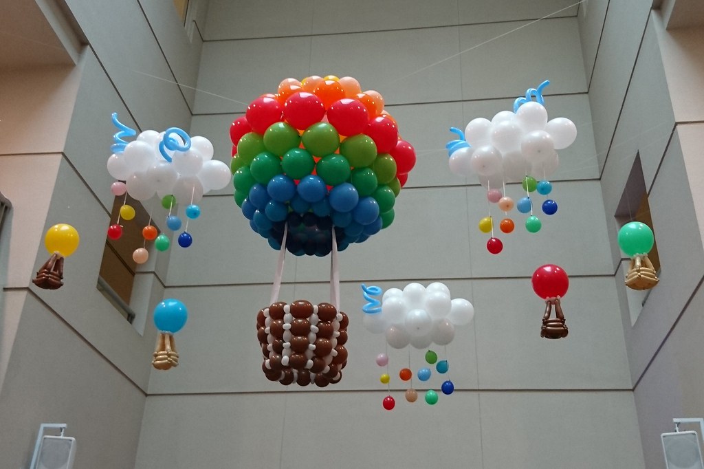 Hot Air Balloons made out of balloons DSC_4046 benhosg_old Flickr