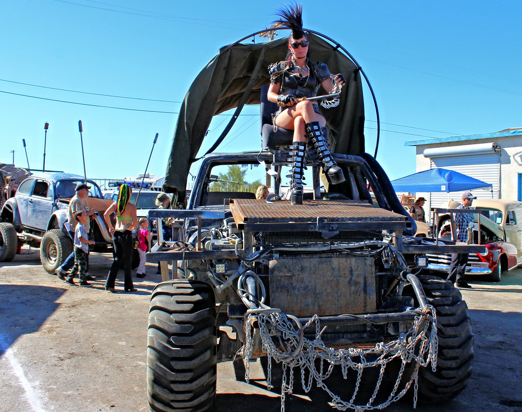 101015 Winfield Show Gene Winfields shop Brian 211 Photography