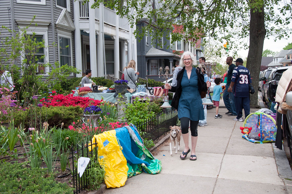 15_AHA_Yardsale_05.jpg Ashmont Hill Association Flickr