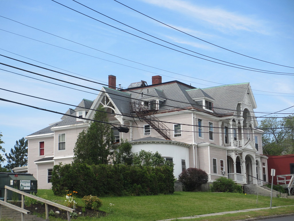 Victorian mansion on Union Street, Bangor, Maine Paul McClure Flickr