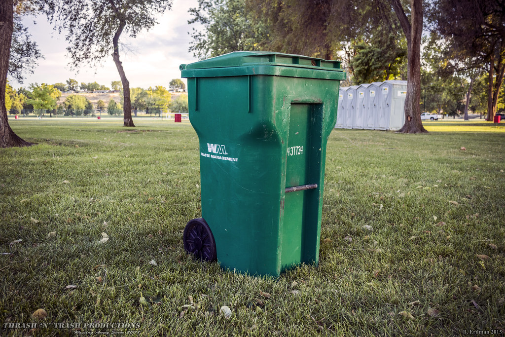 Waste Management 64gallon Cascade Cart refuse cart Waste … Flickr