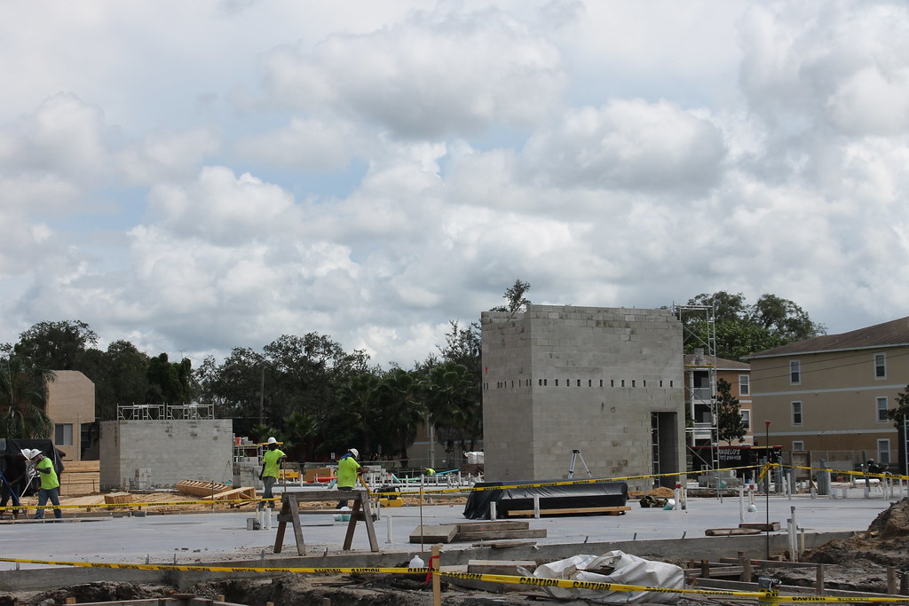 Haley Park Apartment community for seniors in T… Flickr