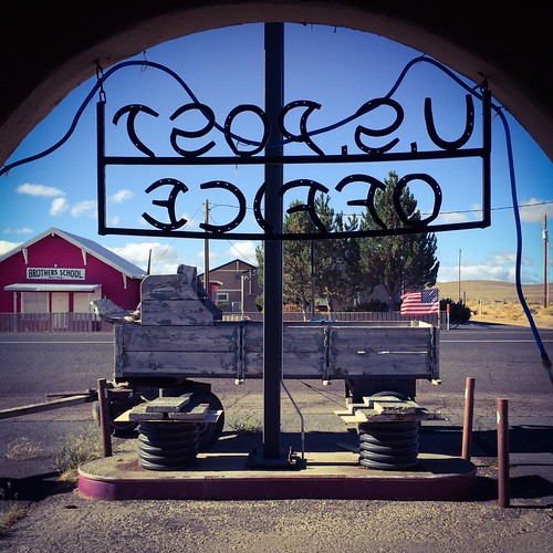 Brothers, Oregon Stage Stop oasis on a very cold late summ… Flickr