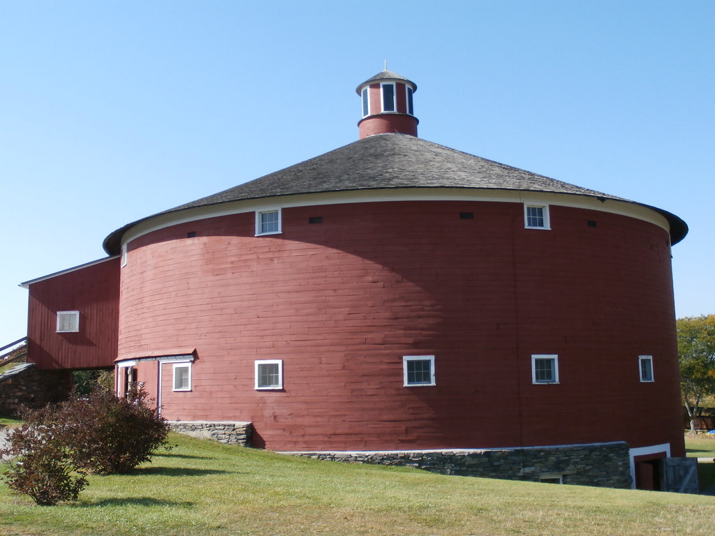Round Barn ExhibitShelburne Museum near Burlington, VT davidm3999