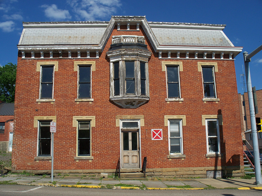 OH Mt Vernon Building Old brick building in Mt Vernon