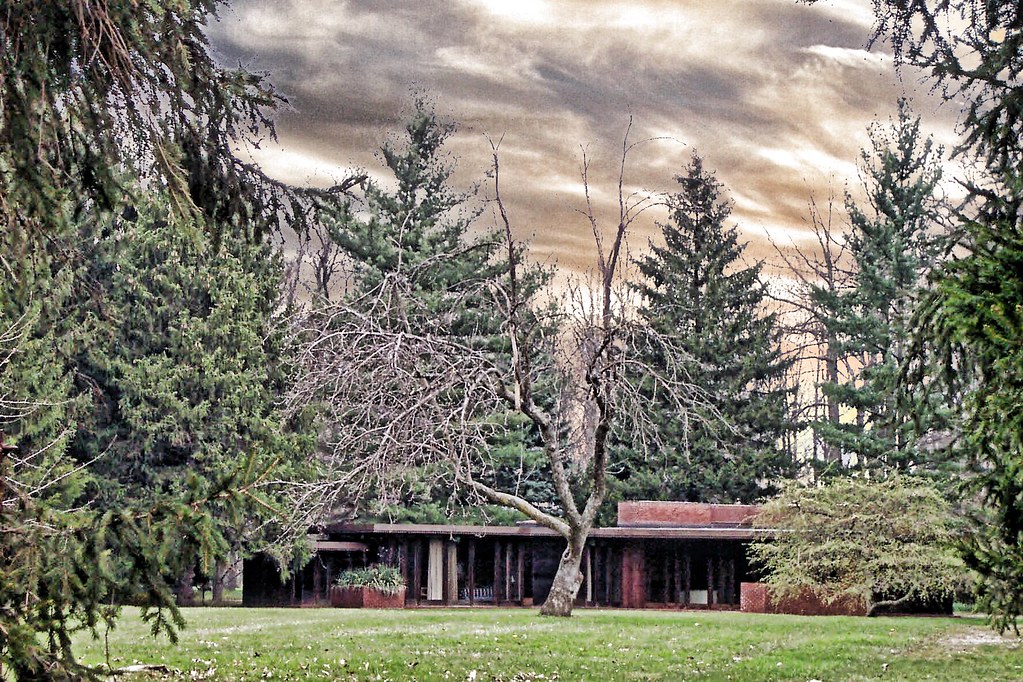 Oberlin Ohio Weltzheimer/Johnson House Architect Frank Lloyd Wright