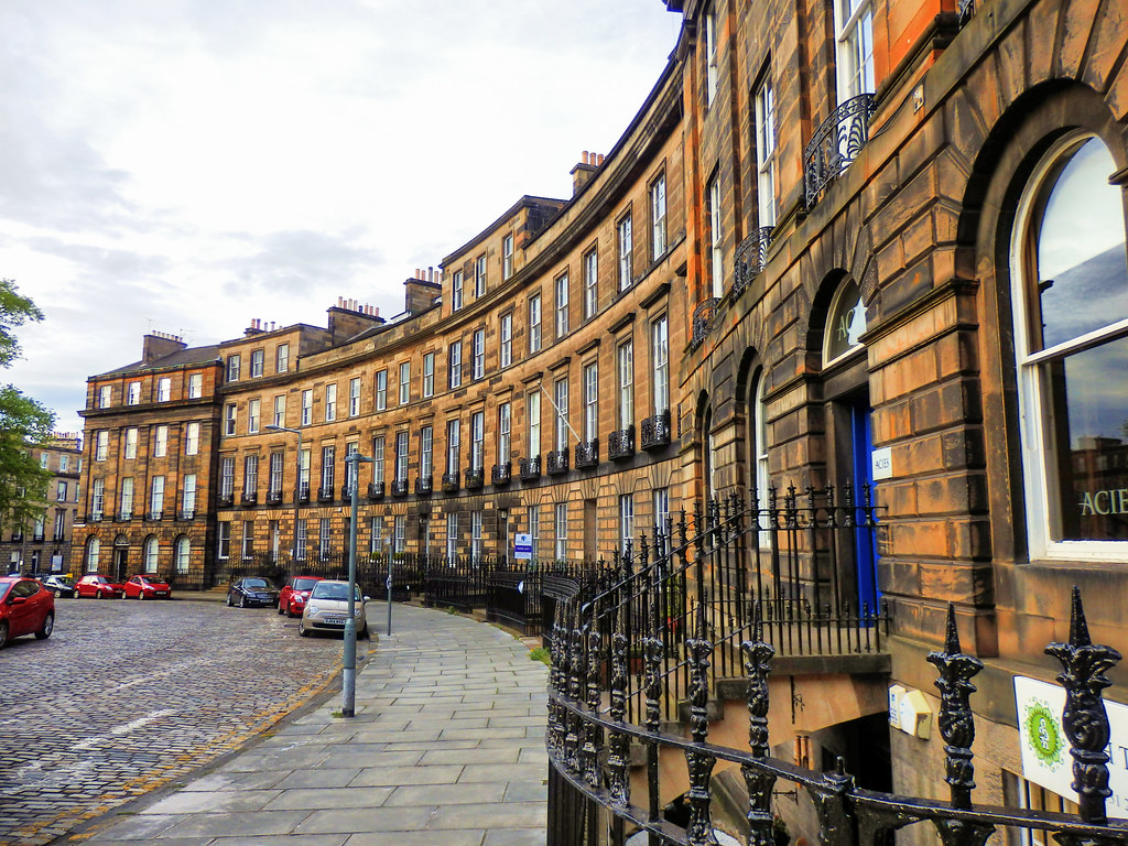 Randolph Crescent, New Town, Edinburgh The New Town is a c… Flickr