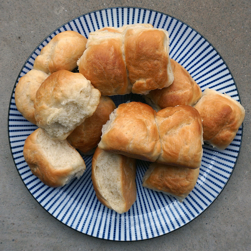 Classic dinner rolls