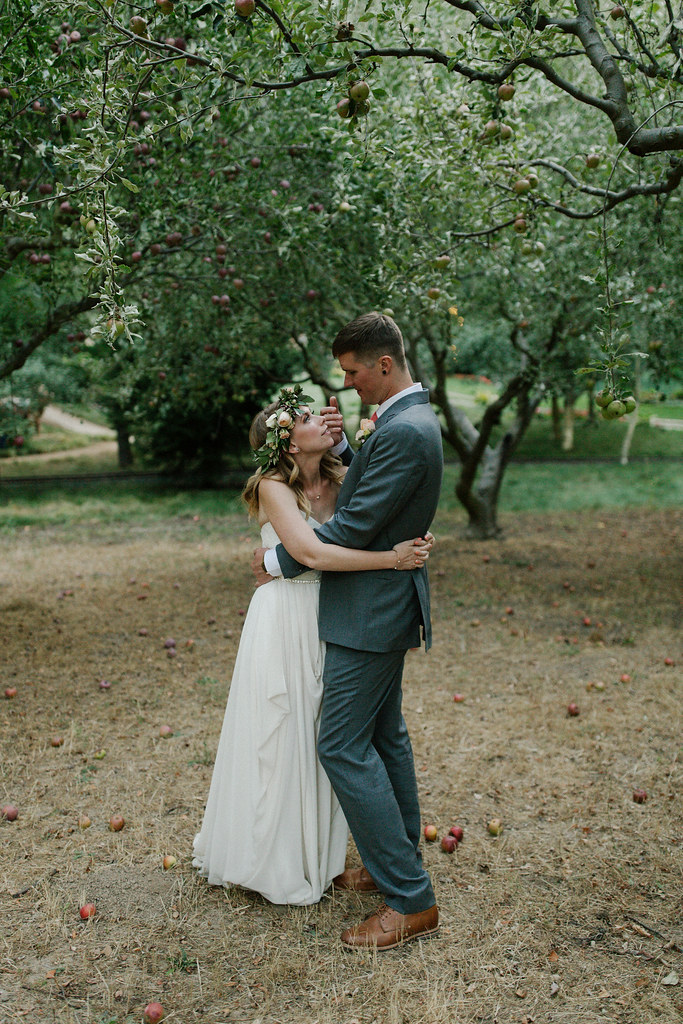 ChrisLinziWed784 Photo by Foot Candles Photography Christopher