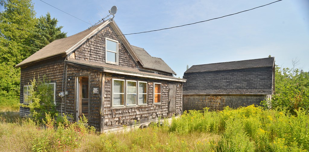 Mr. & Mrs Private Property Live here in Pembroke, Maine Flickr