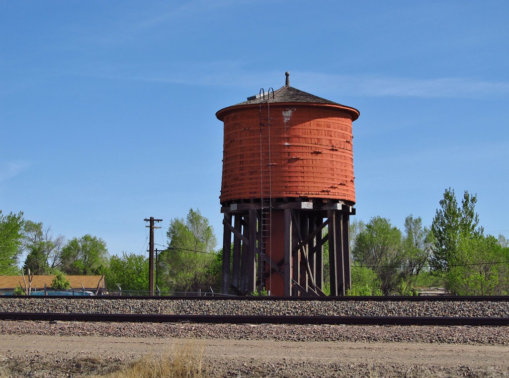 Lusk, Wyoming "This Redwood Water Tank was built by the Wy… Flickr