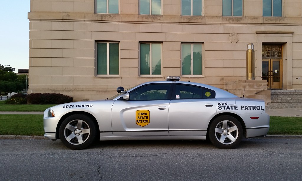 Iowa State Patrol Dodge Charger Police Car_20150803_201331c a photo