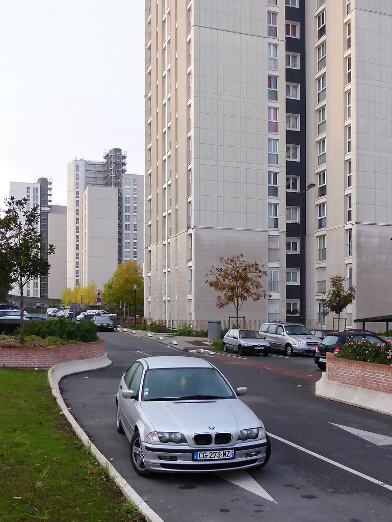 Les Ulis Les Hautes Bergères Quartiers Ouest Octobre 201… Flickr