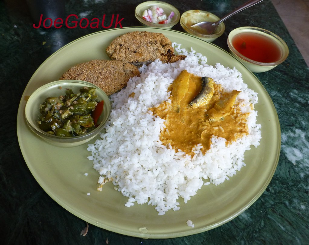 Fish curry rice plate with visonn fish curry vel'lio etc R… Flickr