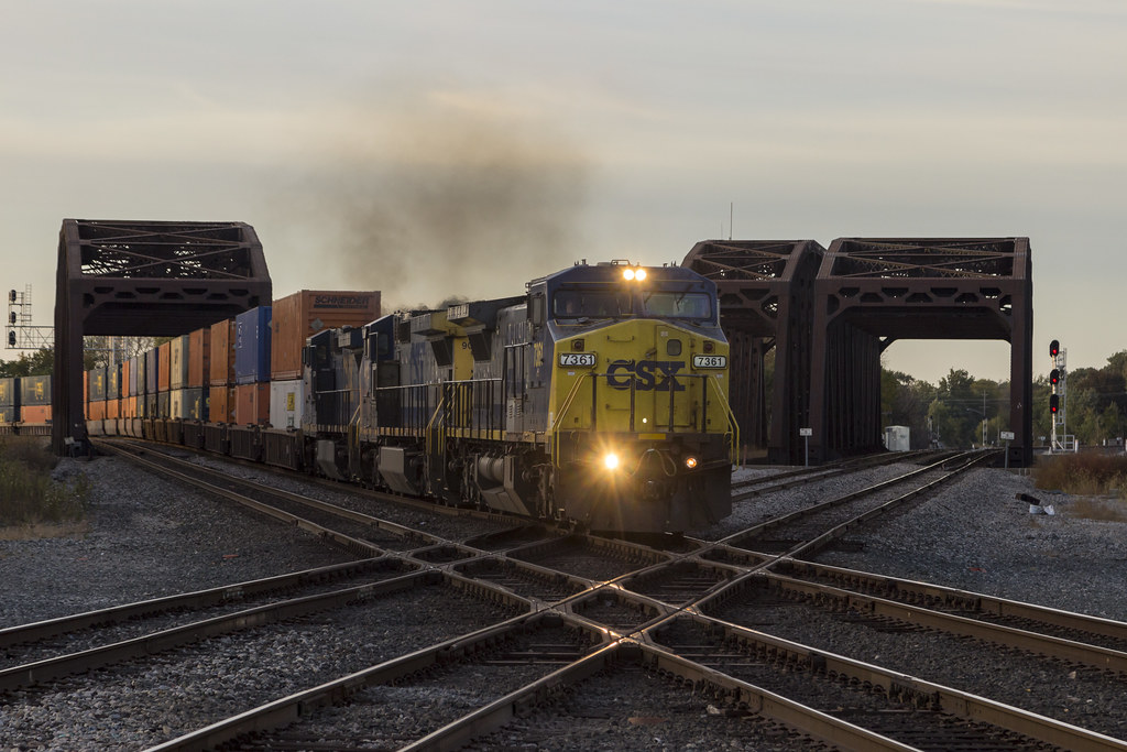 CSXT 7361 East, Blue Island, Illinois An exConrail unit i… Flickr