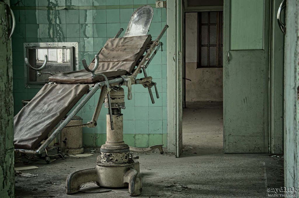 (no longer) sitting on an angry chair Szydlak likes Abandoned Places