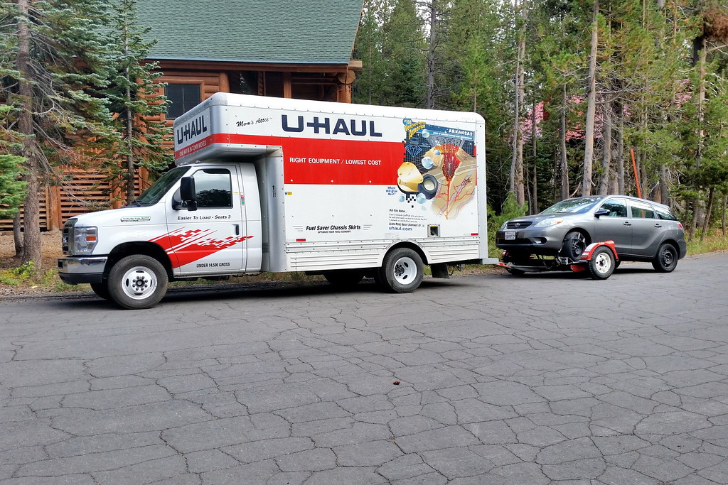 Uhaul truck and BDLs car at Serene Lakes cabin01 91316 Flickr