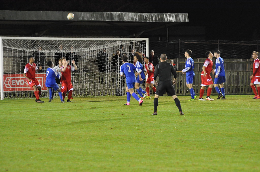 DSC_0231 FA Youth cup 3rd qualifying round Uxbridge 13 No… Flickr