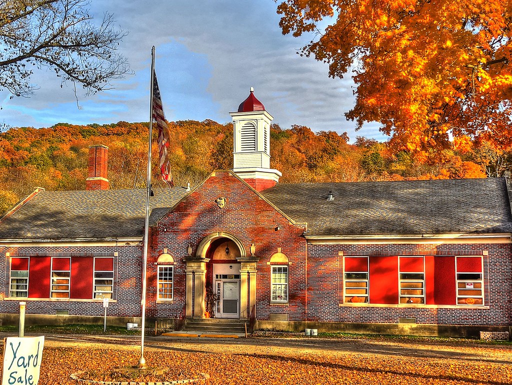Once the Massie School Seen on a Sunday afternoon along Ol… Flickr