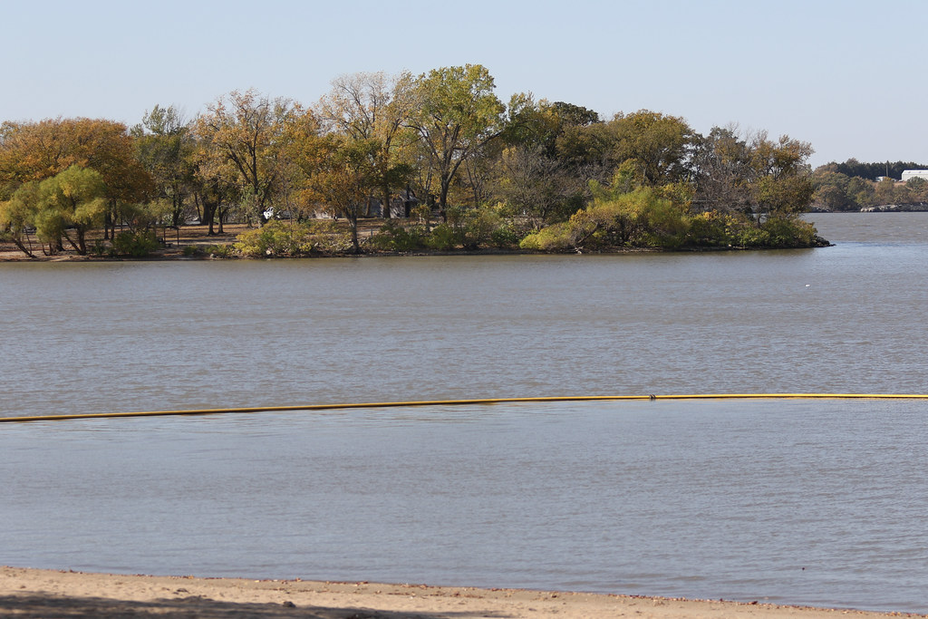 Council Grove Lake Fall 2015 151020 EJ Click here to… Flickr