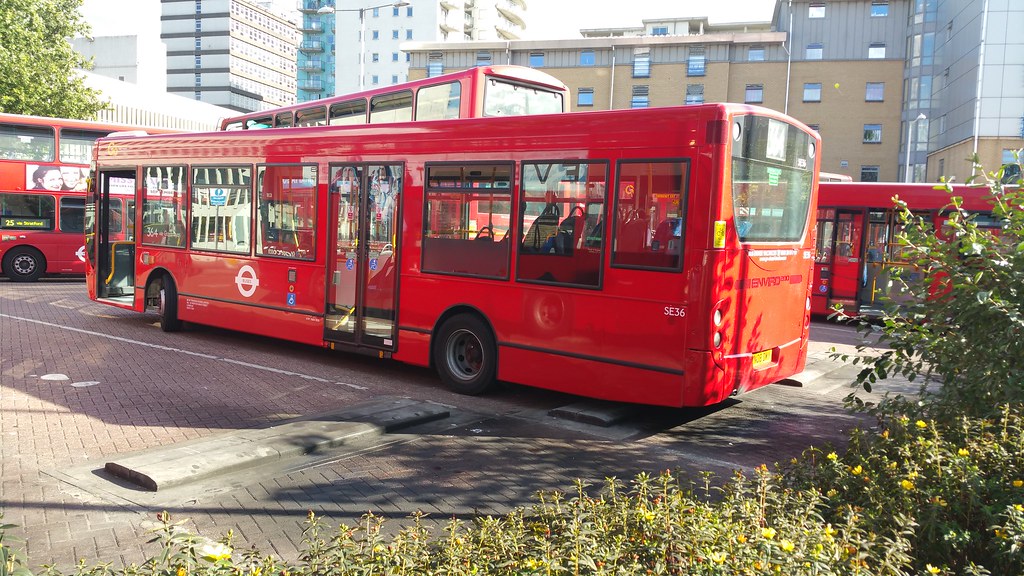 364 at Ilford Parking Bay Tempo55 Flickr