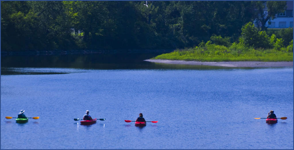 Kayaks Near Waterford (NY) July 2015 DSC_0175 Ron Cogswell Flickr