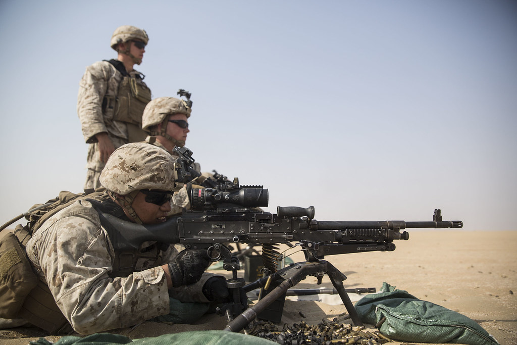 Guns Up! U.S. Marines qualify with machine guns KUWAIT (Au… Flickr
