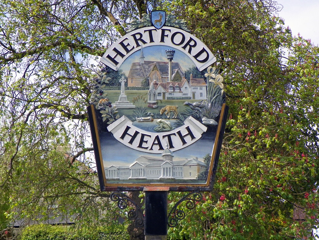 Hertford Heath Village sign, Hertford Heath, Hertfordshire… Flickr