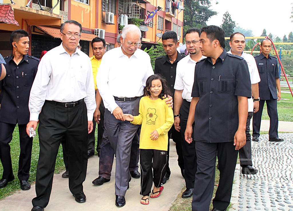 Walkabout PPR Flat Sri Labuan, Bandar Tun Razak. Flickr