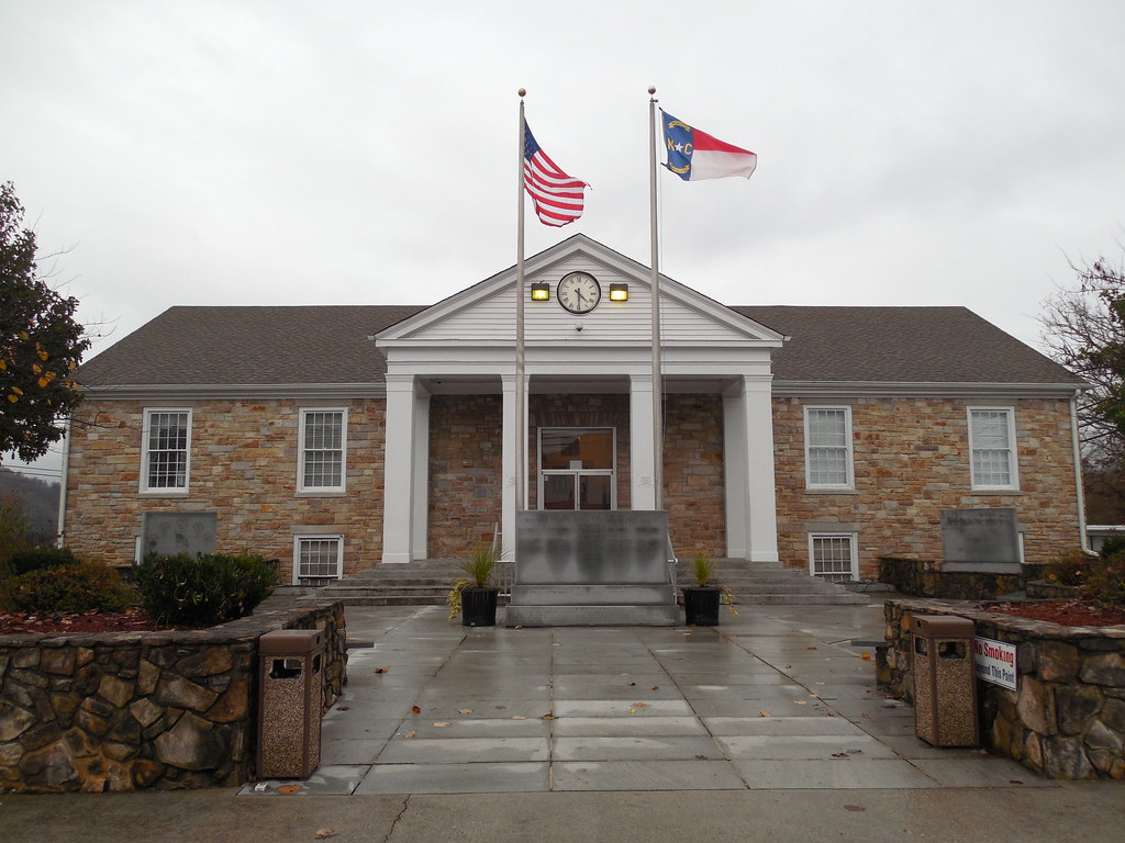 Graham County Courthouse Robbinsville, North Carolina Cons… Flickr