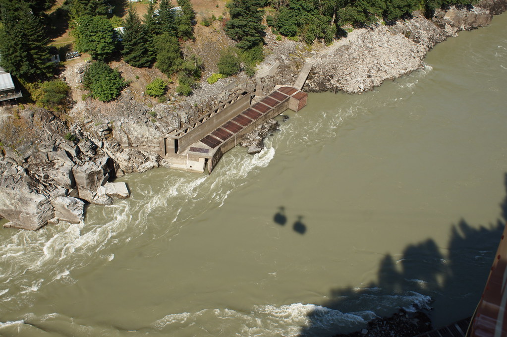 Hell's Gate, BC. Hells Gate is an abrupt narrowing of Brit… Flickr