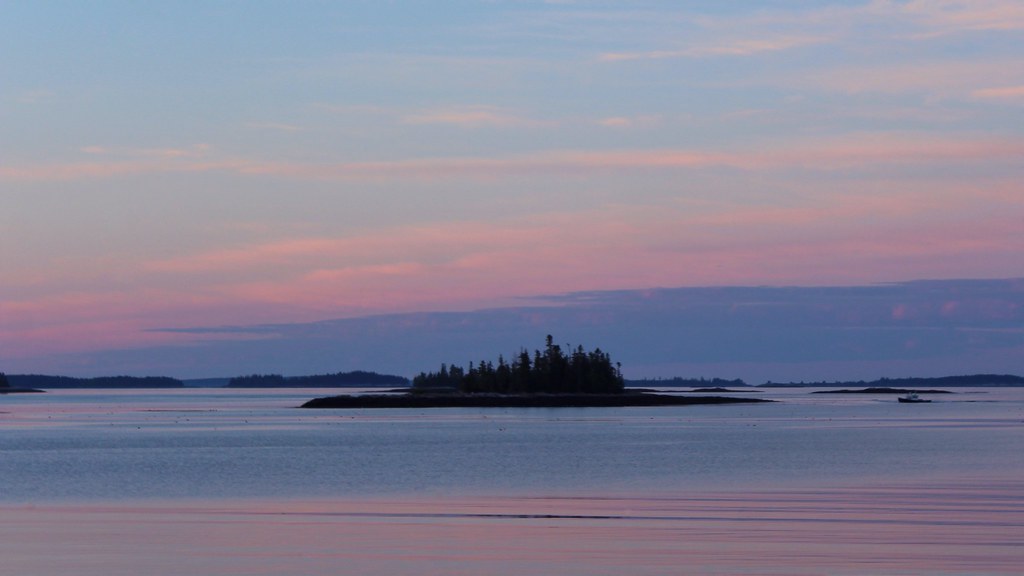Sunrise over Muscongus Bay Hog Island, Bremen, Maine Flickr