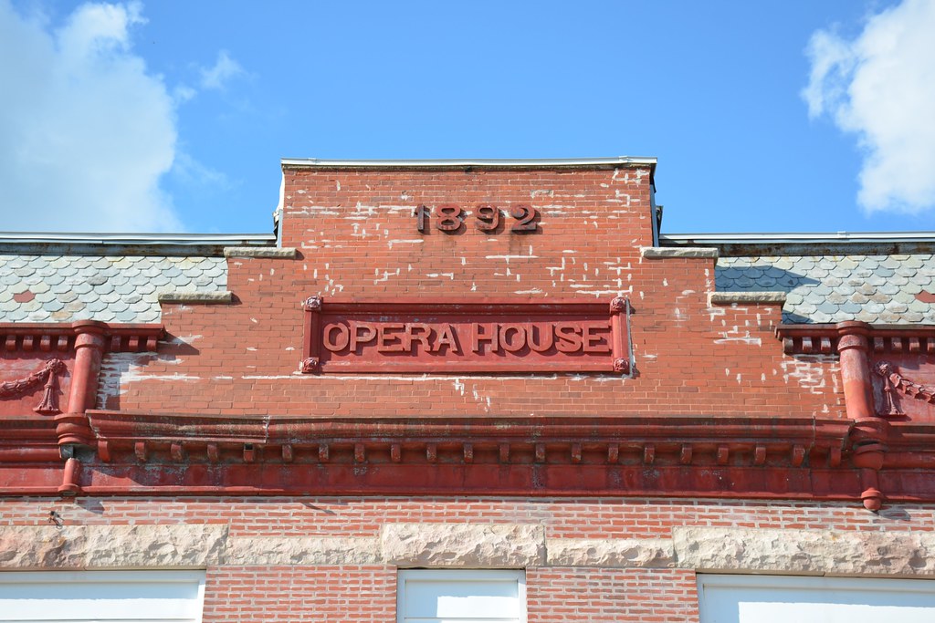 Illinois, Leroy, Opera House (8,716b) Earl Leatherberry Flickr