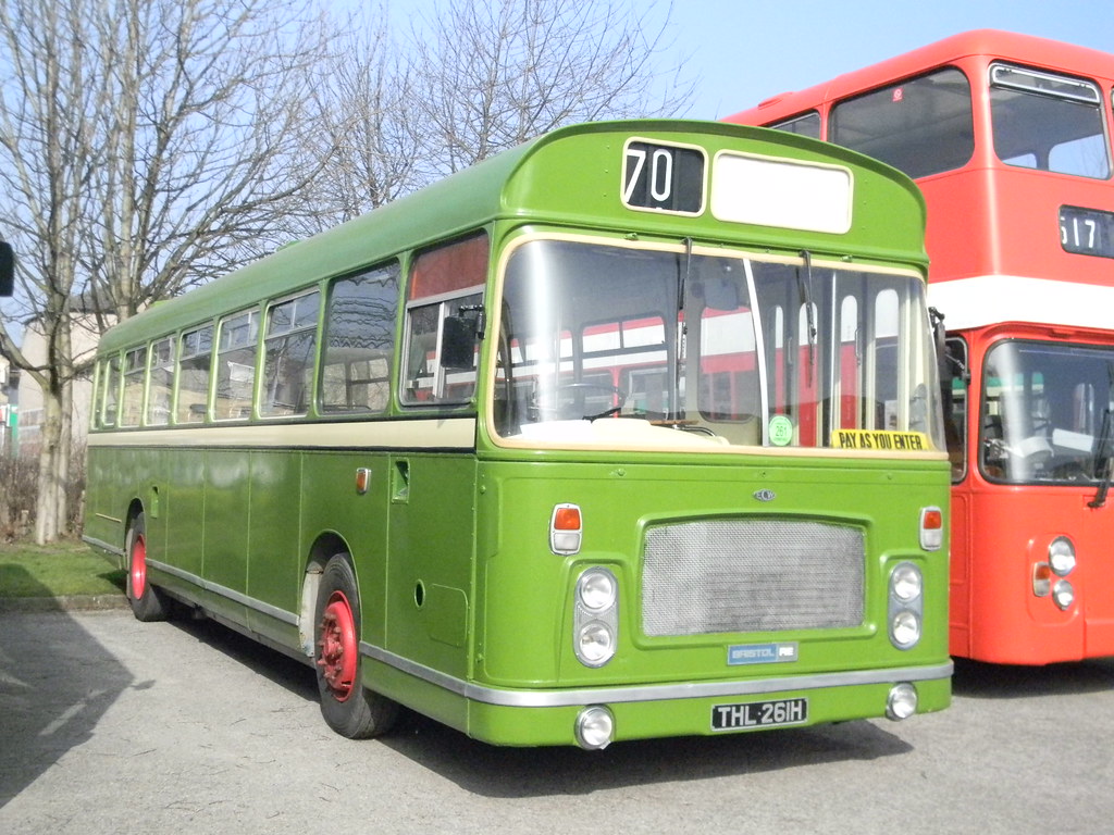 THL261H west riding Ravensthorpe, Dewsbury Bus Muesum's Sp… Flickr