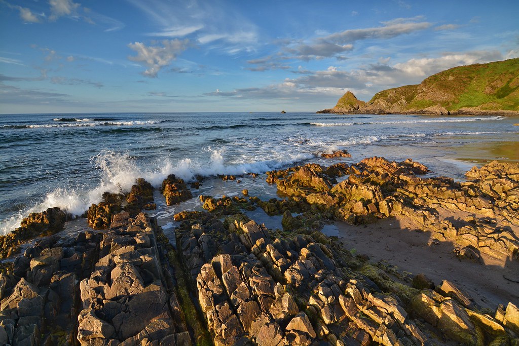 Sunnyside beach. Early evening summers walk at Sunnyside b… Flickr