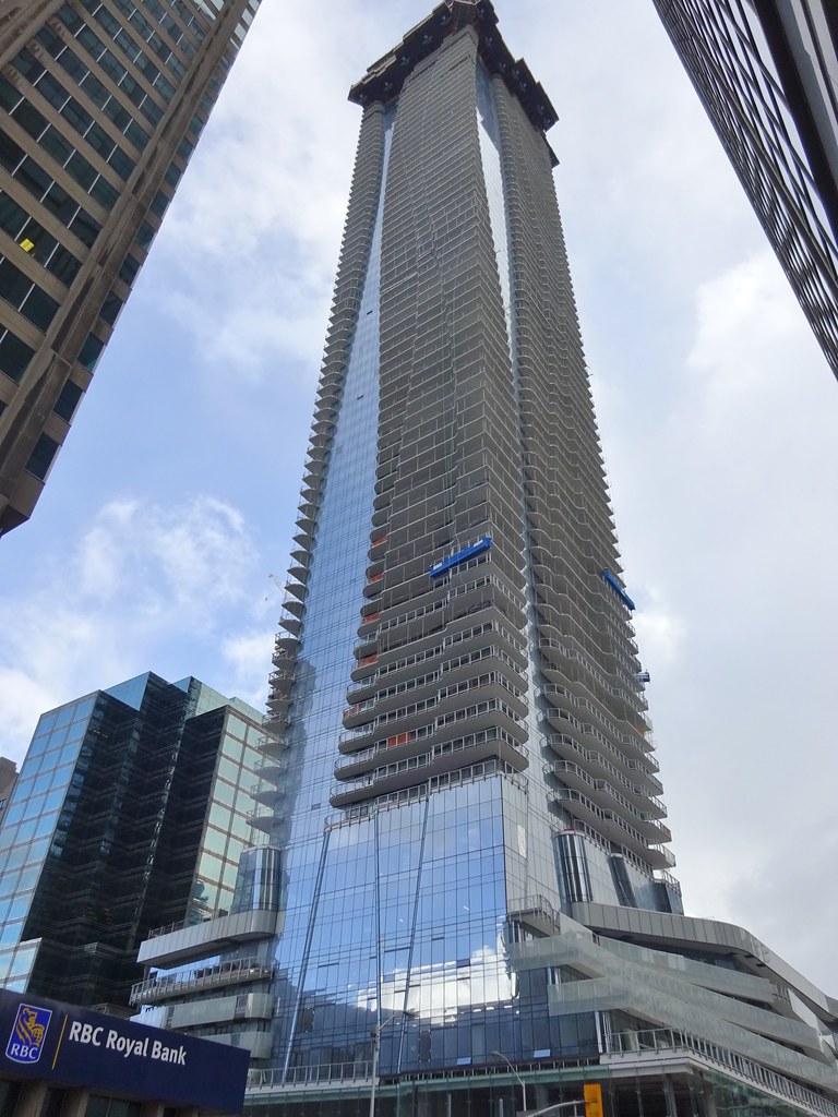 1 Bloor St. East, Toronto 2015 Jim Cagney Flickr