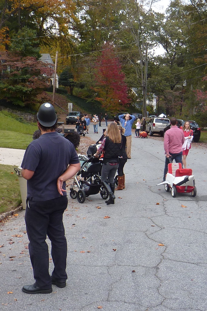 Halloween Spooky on Springdale Policeman on duty! Flickr