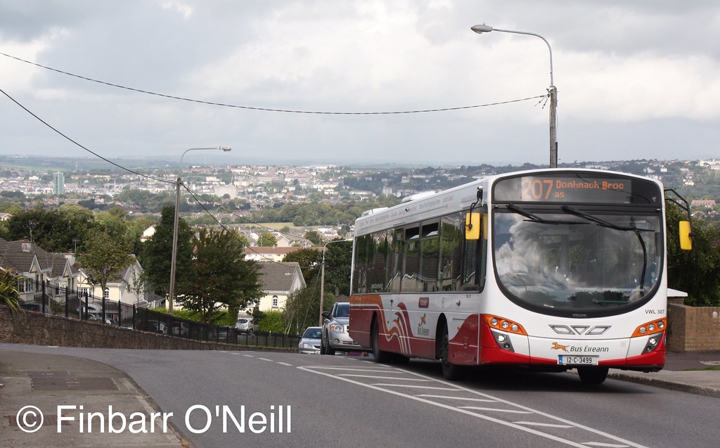 Donnybrook VWL307 climbs the hill towards the terminus at … Flickr