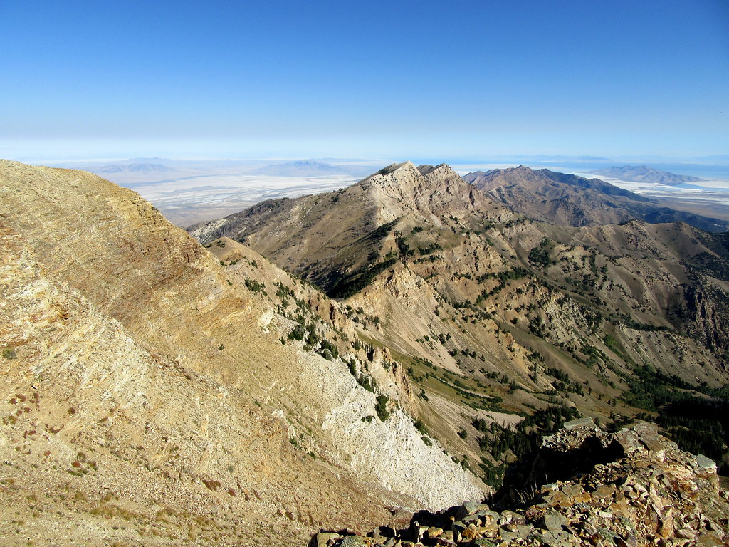 Stansbury Mountains The Stansbury Mountains are in the Gre… Flickr