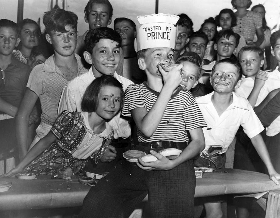 Winner of the pie eating contest at the 1939 New York World's Fair a