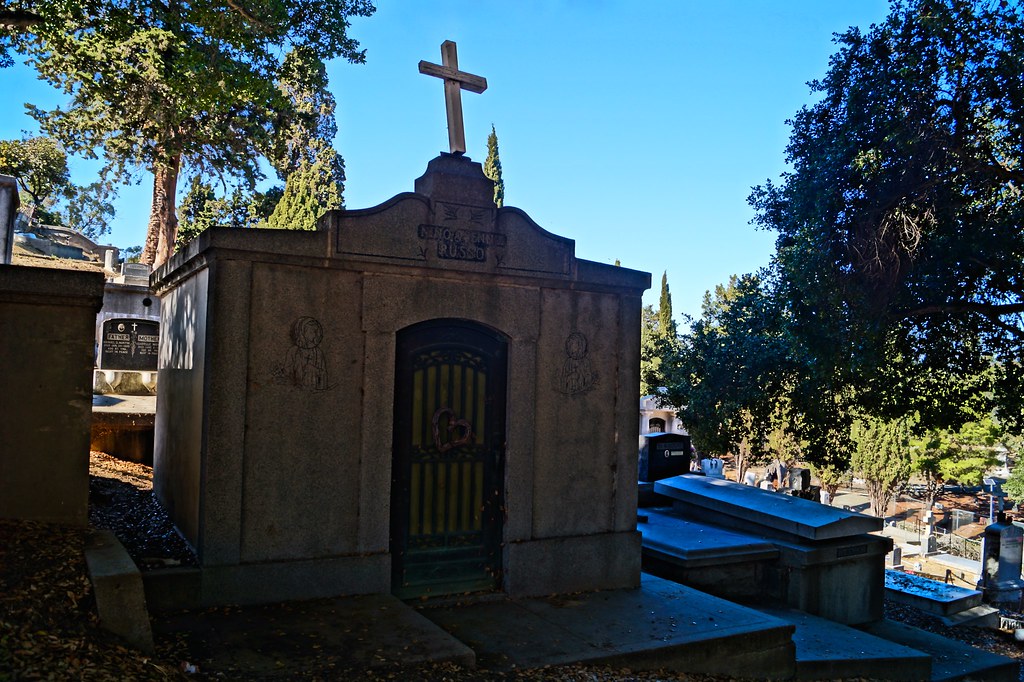 Guide to U.S. War Cemeteries and Memorials Located on. Veteran…