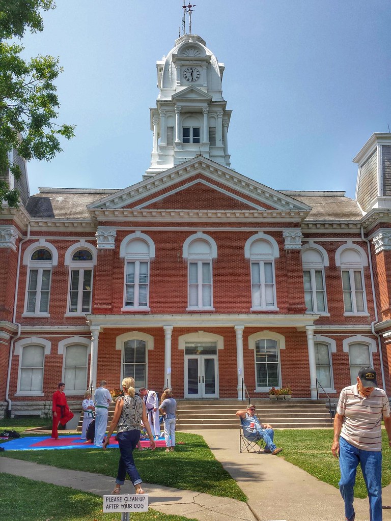 Howard County Courthouse Fayette MO (3) nrhp 98000069 … Flickr