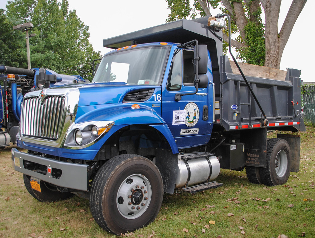Yorktown Highway Department Snow Plow and Water Sewer Unit… Flickr
