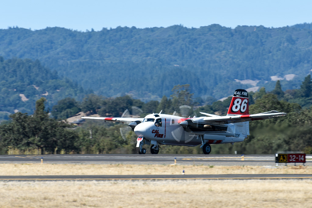 20150926_Wings_Over_Wine_Country_085 Grumman S2T. petamini_pix