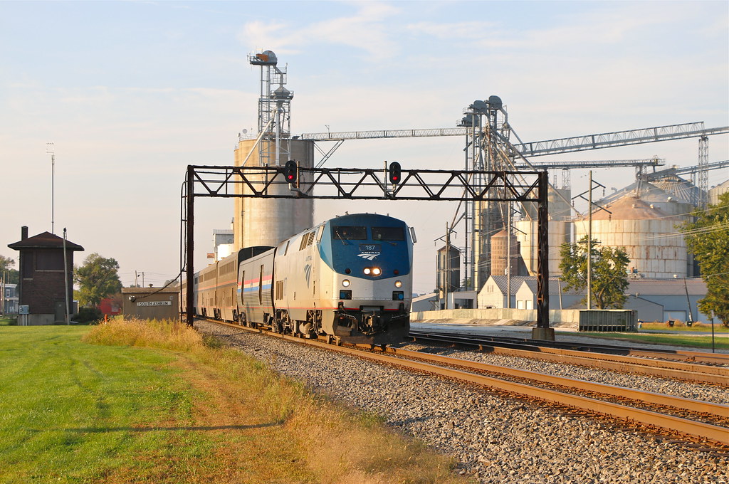 Ashkum, Illinois "Ridin' on the City of New Orleans..." … Flickr
