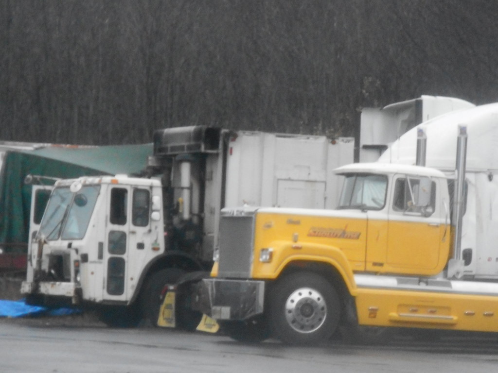 Coastal Truck & Auto Body 2 Macks wmx tehnologies6999 Flickr