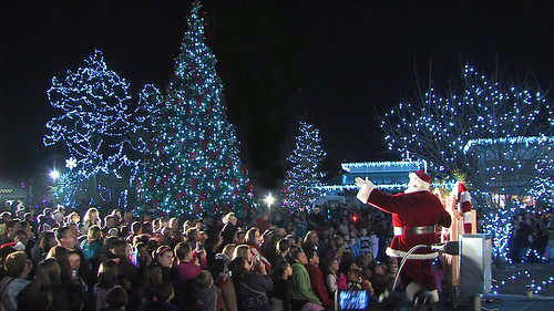 Santa Tree Please vote for the PNC Festival of Lights as t… Flickr
