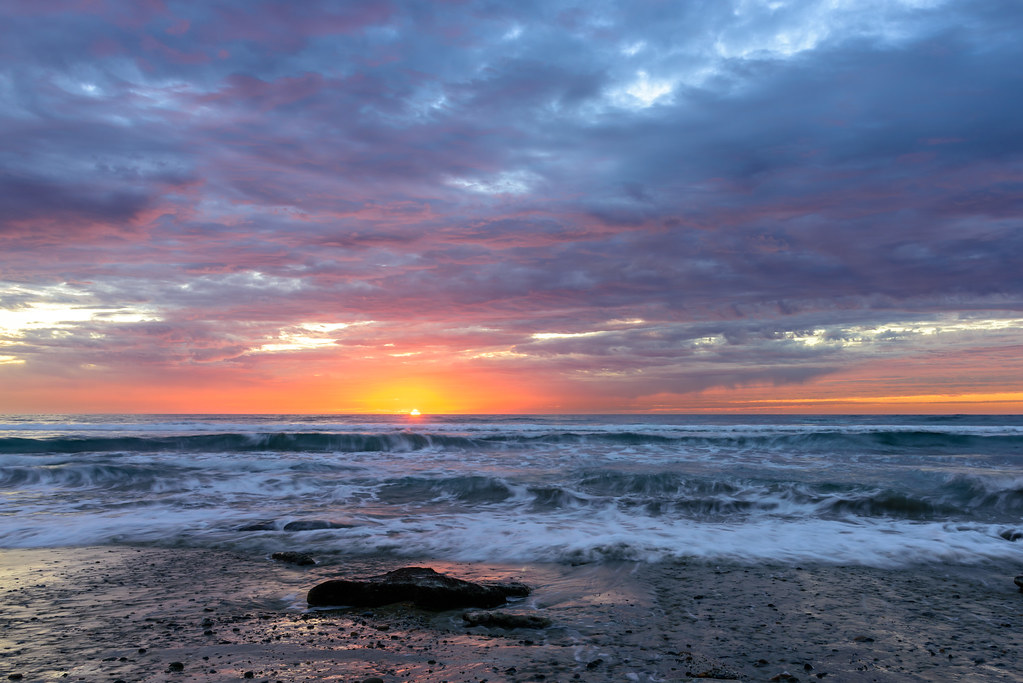 Winter Beach Sunset Moonlight Beach in Encinitas, CA. Yes … Flickr